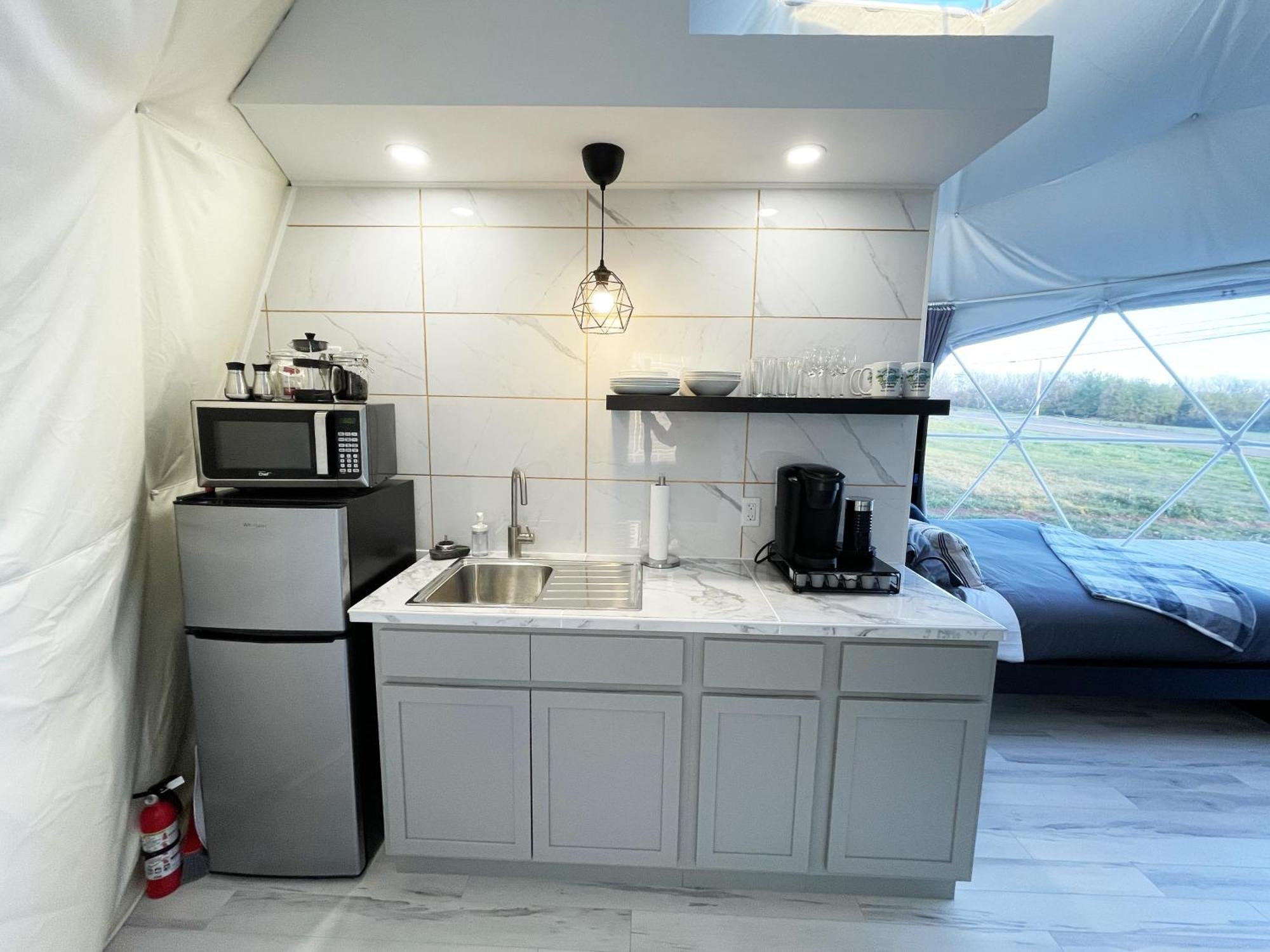 Port Wade Glamping Domes Villa Victoria Beach Eksteriør billede