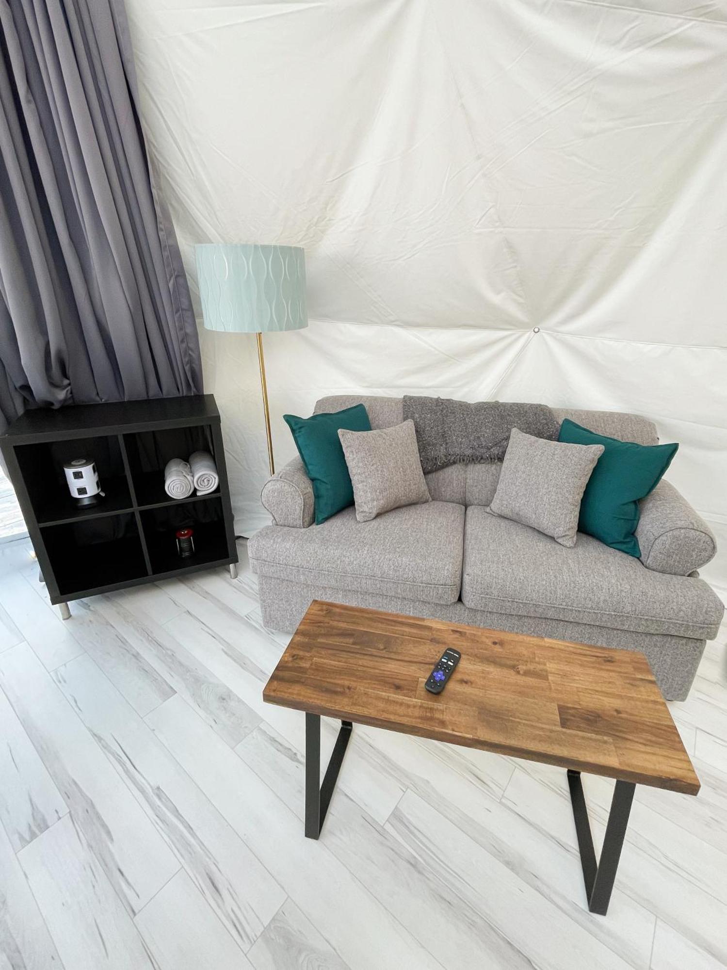 Port Wade Glamping Domes Villa Victoria Beach Eksteriør billede