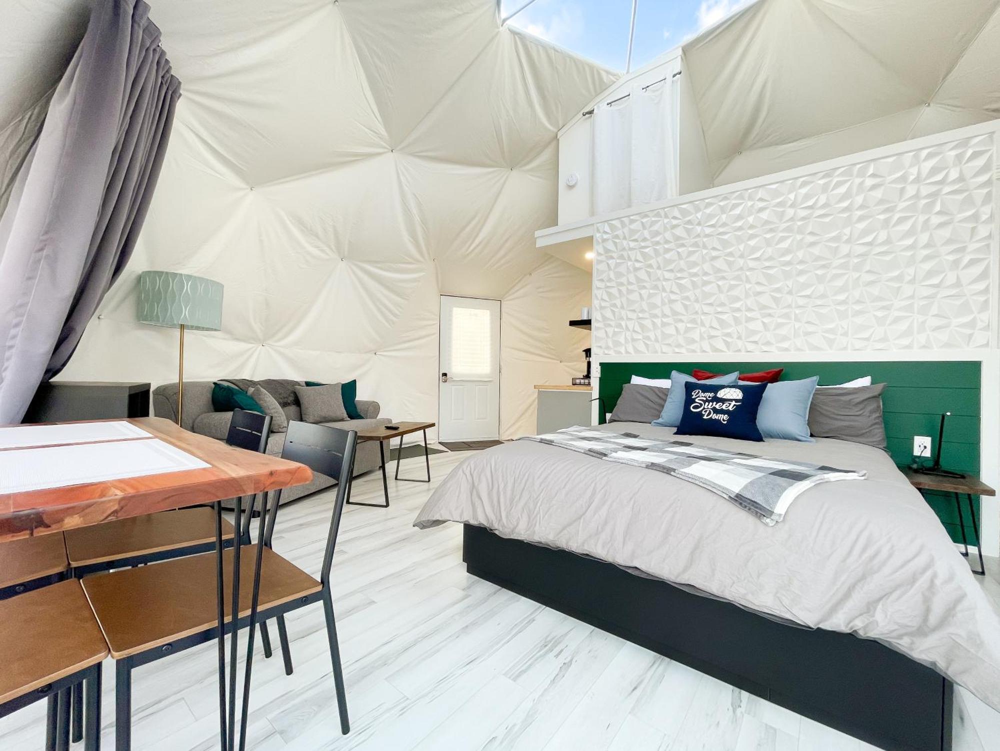 Port Wade Glamping Domes Villa Victoria Beach Eksteriør billede